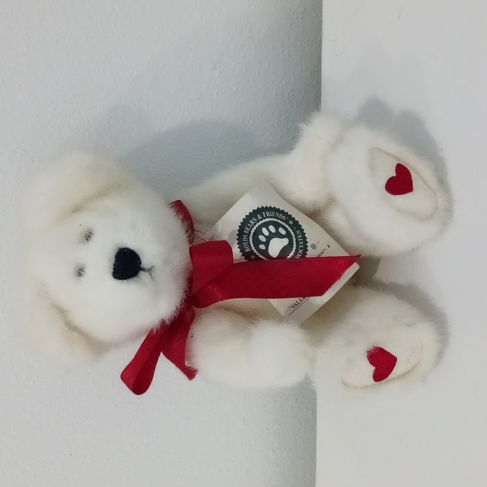 Boyds Valentine Bear